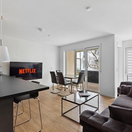 Eindrucksvolle Zwei-Zimmer-Wohnung Mit Balkon Und Grosser Kueche Leipzig Ngoại thất bức ảnh