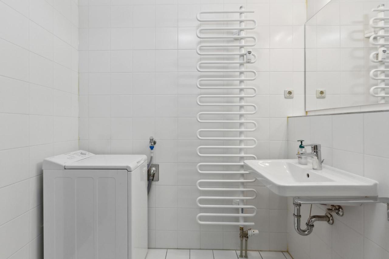 Eindrucksvolle Zwei-Zimmer-Wohnung Mit Balkon Und Grosser Kueche Leipzig Ngoại thất bức ảnh